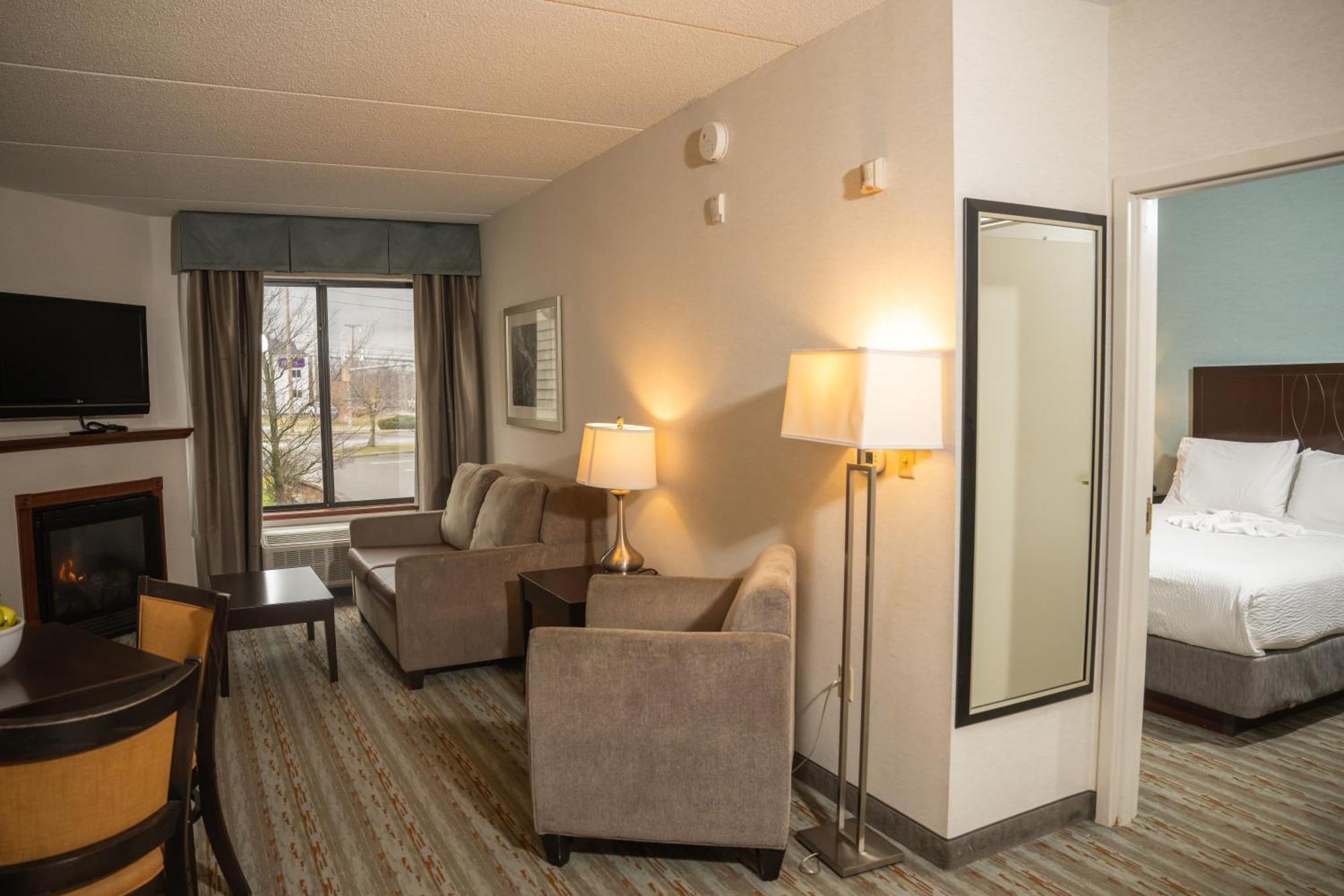 Wyndham Garden Erie Otel Kearsarge Dış mekan fotoğraf