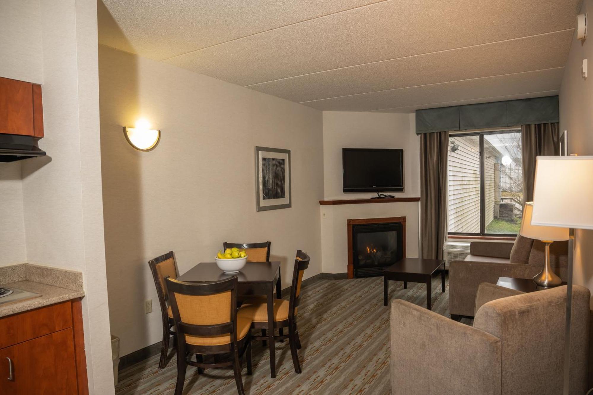 Wyndham Garden Erie Otel Kearsarge Dış mekan fotoğraf