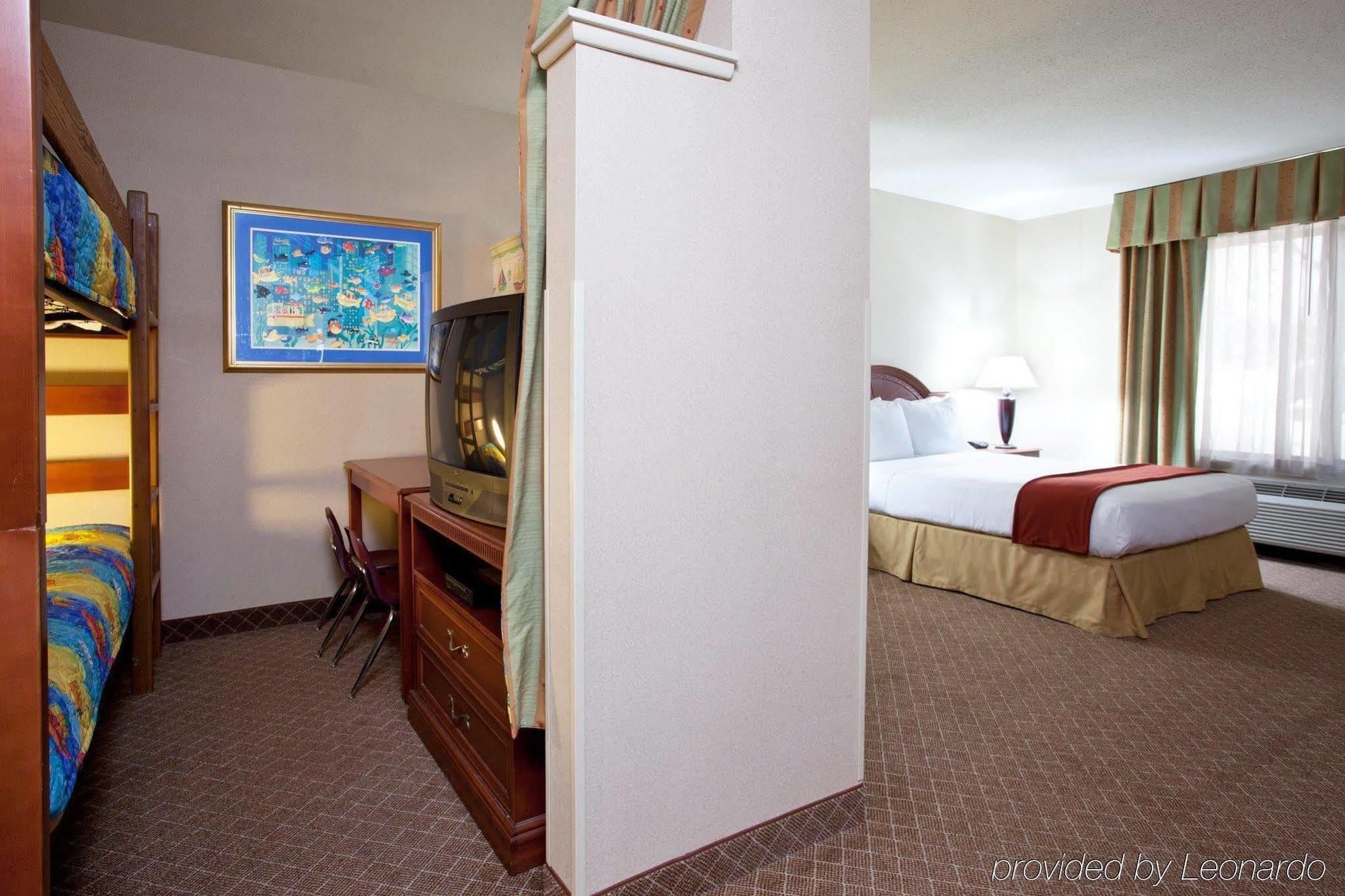 Wyndham Garden Erie Otel Kearsarge Oda fotoğraf
