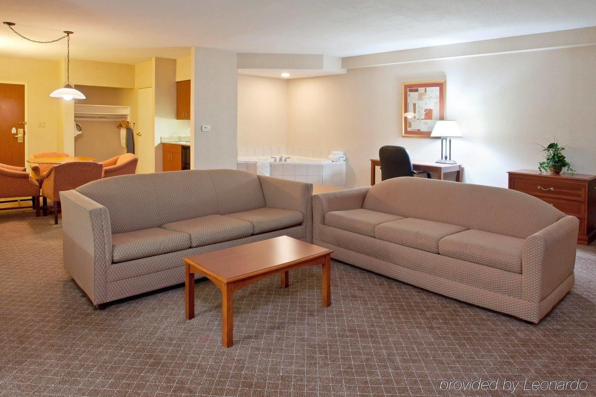 Wyndham Garden Erie Otel Kearsarge Oda fotoğraf