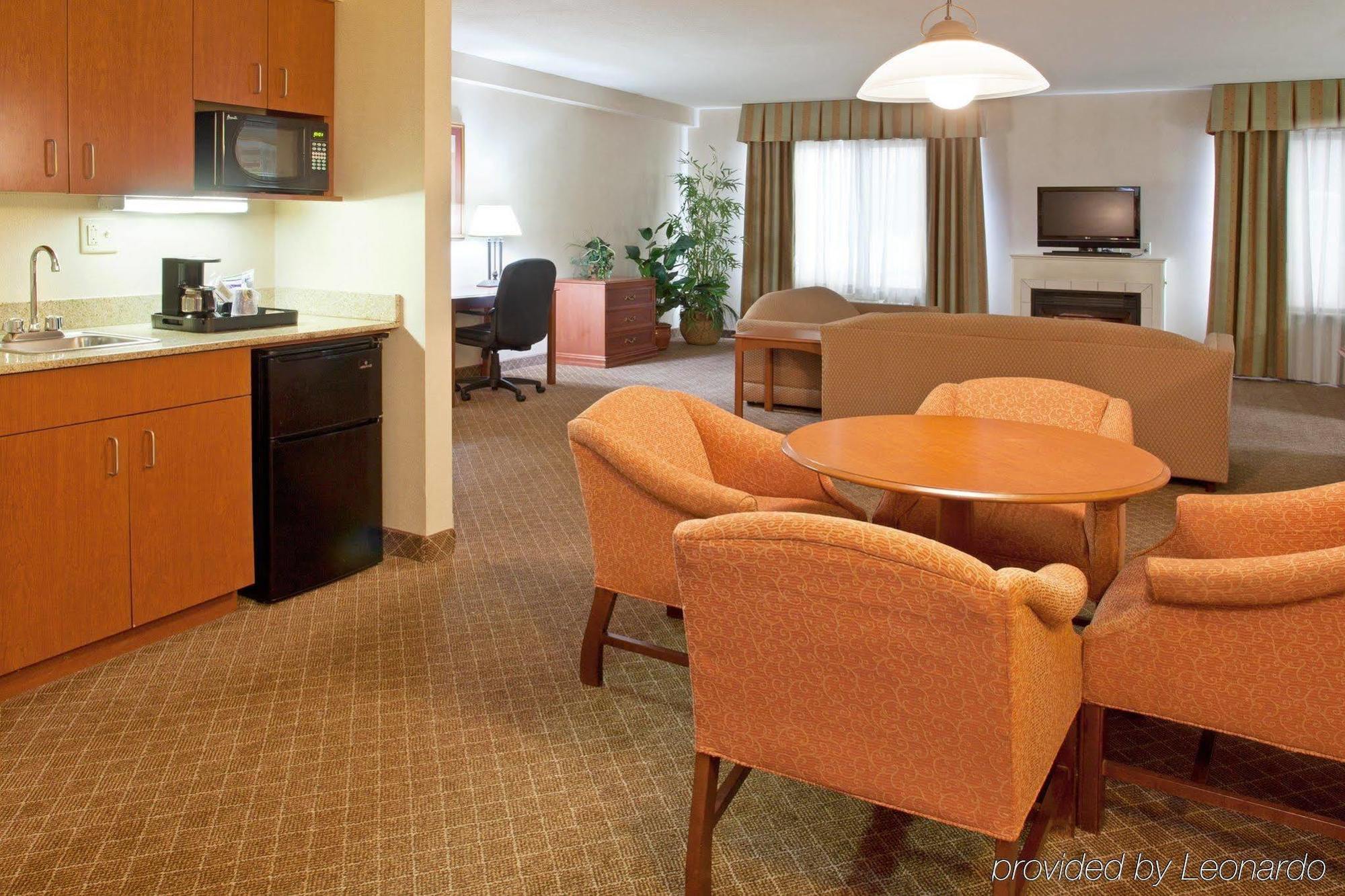 Wyndham Garden Erie Otel Kearsarge Oda fotoğraf
